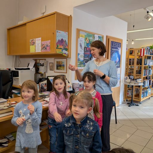 d55f6926-c99f-49cc-8c53-77c5b43983ab